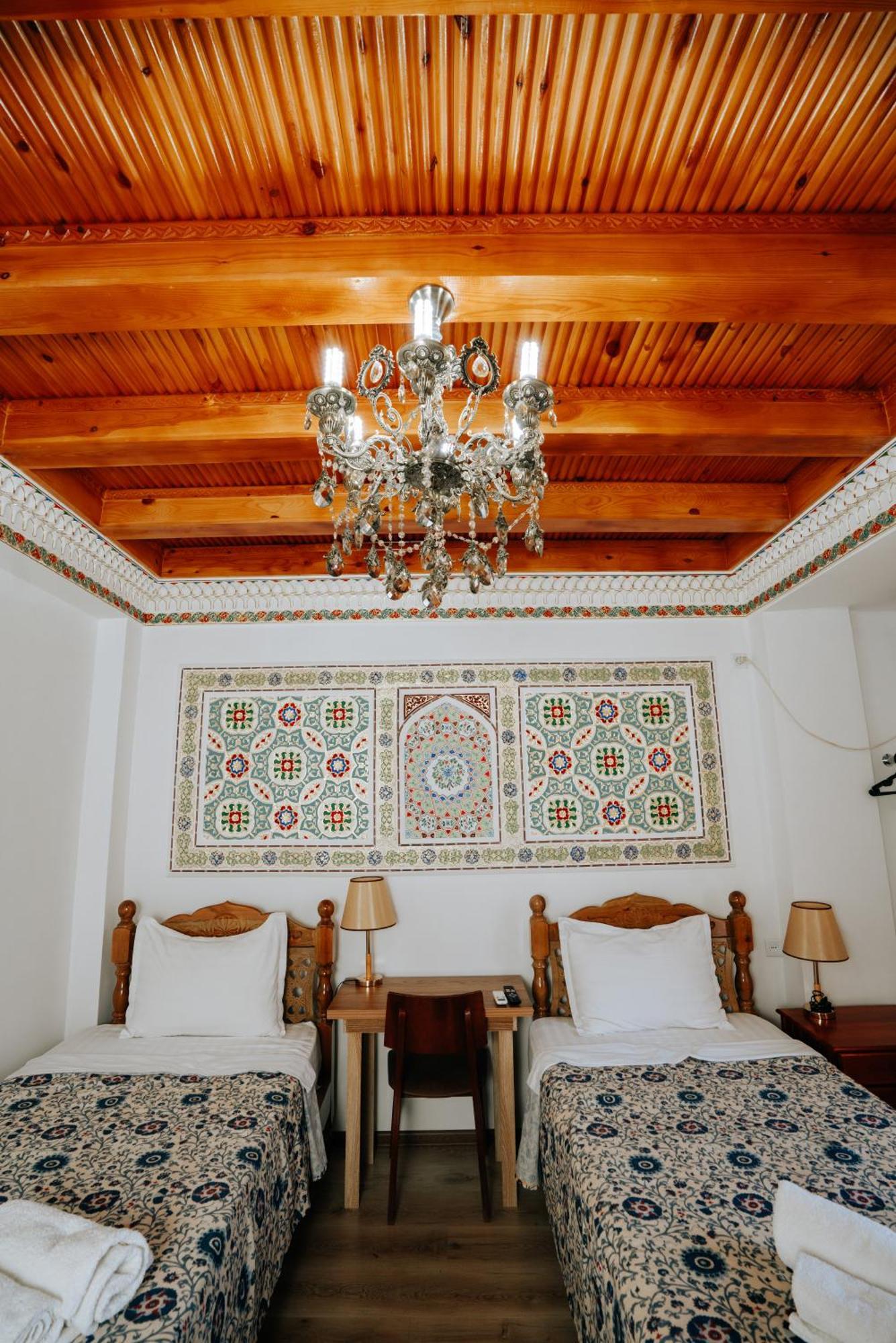 B-House Boutique With Terrace Hotel Bukhara Bagian luar foto