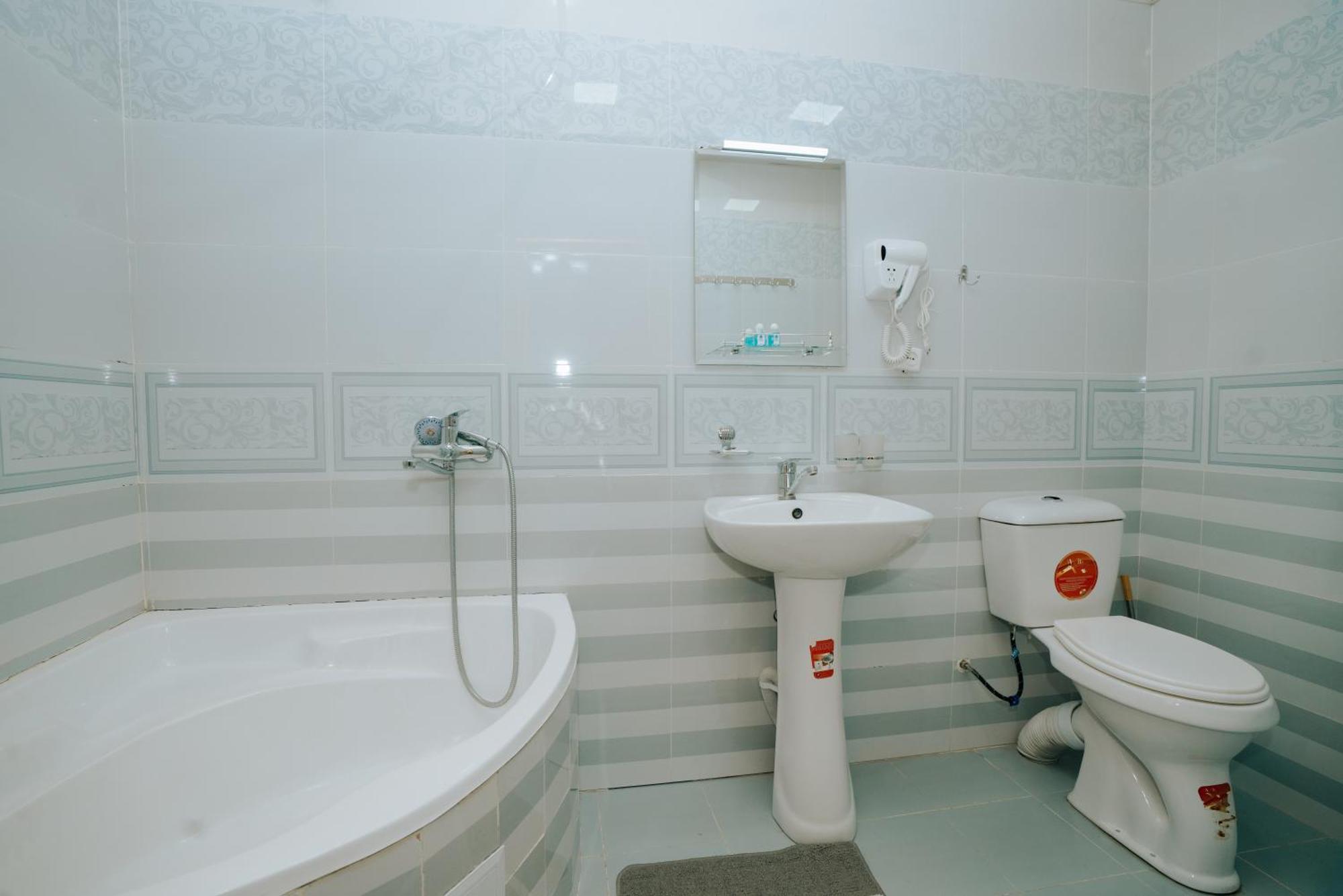 B-House Boutique With Terrace Hotel Bukhara Bagian luar foto