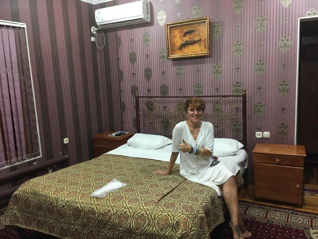 B-House Boutique With Terrace Hotel Bukhara Bagian luar foto
